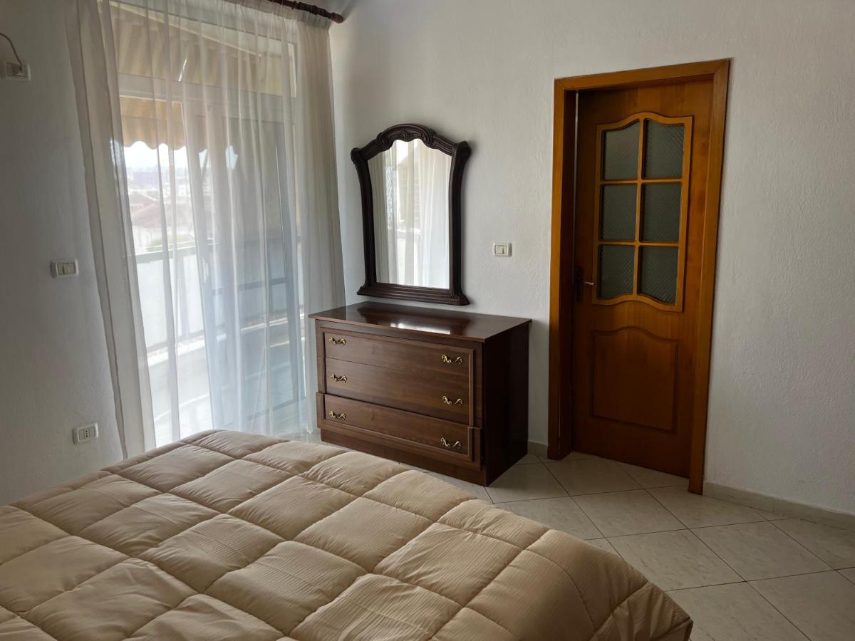 City Central Apartment 2 Tiranë Eksteriør bilde